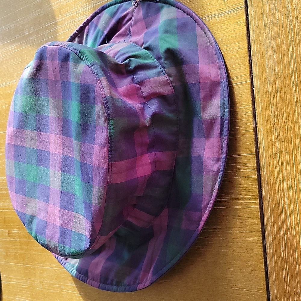 NWT TOTES  PURPLE  BUCKET HAT